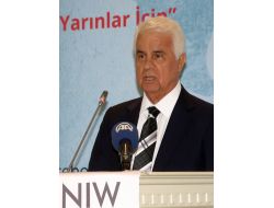 Eroğlu, İslam Ülkelerine Sitem Etti: Biliniyoruz Ama Tanınmıyoruz