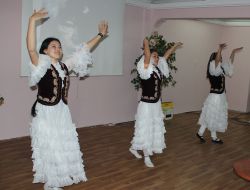 Dost İllerimiz Derneği, Merhum Kırgız Yazar Aytmatov’u Unutmadı