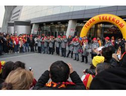 Derbi Coşkusu Türk Telekom Arena’dan Sokaklara Taşacak