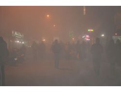 Balıkesir'de Yoğun Sis Görüş Mesafesini 10 Metreya Kadar Düşürdü