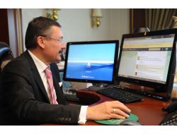 Gökçek'ten Gençlere Twitter’dan İş Teklifi