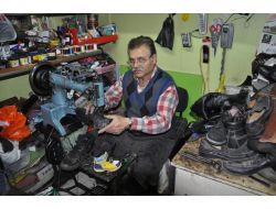 Kışın Girmesi Ayakkabı Tamircilerinin İşini Artırdı