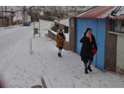 YOZGATLILAR GÜNE KARLA UYANDI