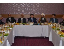 Davutoğlu Irak Heyetiyle Konya'da Buluştu