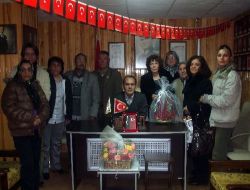 Mhp'li Hanımlar Balıkesir Şehit Aileleri Yardımlaşma Ve Dayanışma Derneği'ni Ziyaret Etti
