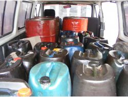 Minibüsü Mobil Akaryakıt İstasyonu Yapmışlar