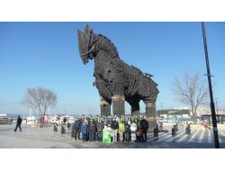 Bursalı Çocuklar Çanakkale Çocuk Bienali’ne Katıldı