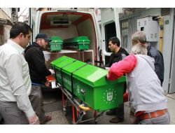 Zehirlendikten 3 Gün Sonra Bulunan Aile Üyeleri Son Yolculuğuna Uğurlanıyor