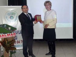 "Problemlerin Kaynağı İletişimsizlik"