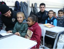 Cizre Emniyet Müdürlüğü, Şehit Polisinin İsmini Alan Okula Yardımda Bulundu