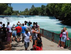 Manavgat Şelalesi'ni Bu Yıl 1 Milyon Turist Ziyaret Etti