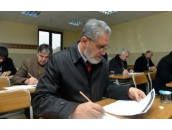 Fatih'te İmamlar İngilizce Öğreniyor