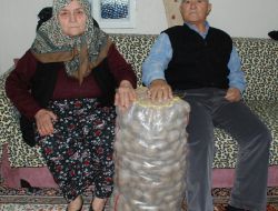 Şehit Ailesini Bir Çuval Patatesle Dolandırdılar