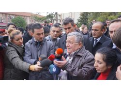 Odtü'de Yaralanan Öğrenciye Arkadaşlarından Destek Ziyareti