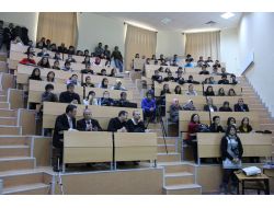 Kazak Üniversitesi İle Kırıkkale Üniversitesi Telekonferansla Bir Araya Geldi