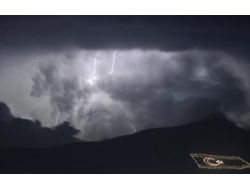 Kktc'de Çakan Şimşekler 21 Aralık Paniği Yaşattı