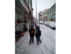 Sarıkamış’ta Okullar 1 Buçuk Gün Tatil Edildi