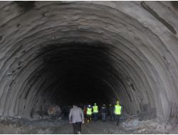 Kop Dağı Tüneli'nin 290 Metresi Kazıldı