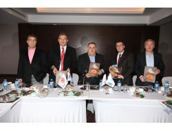 'Obezitenin Çaresi Tam Buğday Ekmeği'