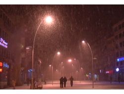 BOLU BEYAZA BÜRÜNDÜ