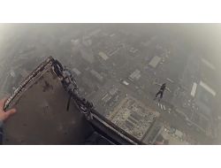 Moskova’da Yürekleri Ağıza Getiren Atlayış Kamerada