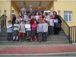 İlköğretim Okulu Öğrencileri Lösemi Hastası Akranları İçin Kermes Düzenledi