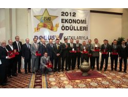 2023’te Ekonomi 2 Trilyon Doları Hedefliyor