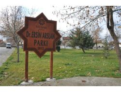 Gaziantep'te Görevi Başında Şehit Edilen Doktorun İsmi Meram´da Parka Verildi