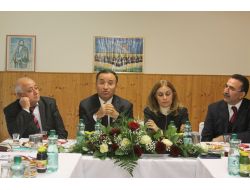 Cemevlerine Hukuki Statü Tanınmalıdır