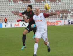 Sivasspor: 2 - Sanica Boru Elazığspor: 1 (İlk Yarı)