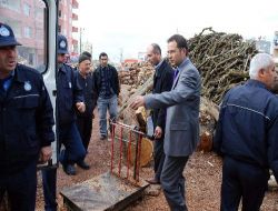 Kadirli Belediyesi Odun Ve Kömür Satan İşyerlerini Denetledi