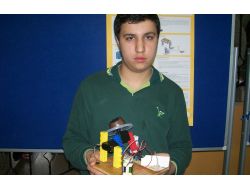 Özel Erkul Bahar Koleji Öğrencisi, Günebakandan İlham Alıp Panel Yaptı