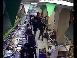 Kaşar Hırsızları Güvenlik Kamerasında