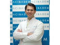 Uzmanından Annelere Tavsiyeler: Bebeği Kaşıkla Besleyin, 2 Yaşına Kadar Emzirin