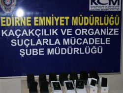 Kapıkule’de 14 Adet Akıllı Telefon