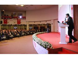 Hisarcıklıoğlu: Türkiye'deki Yanlış Sistem Ancak Yeni Anayasayla Düzelir