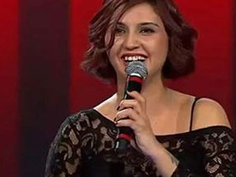 Acun kovdu, o geri geldi!