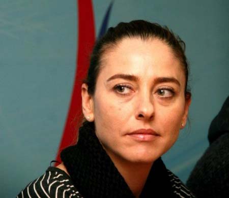 Ece Uslu: Sanata Hak Ettiği Değer Verilmiyor