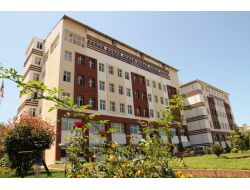 Rteü İlahiyat Fakültesi, Kpss'de Türkiye Birincisi Oldu