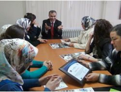 Beypazarı'nda Anneler 'Avrupa'da Anne-çocuk İlişkisini' İnceledi