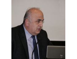 "Ülkelerin Gelişmesi İçin Üniversite-sanayi İşbirliği Önemli"