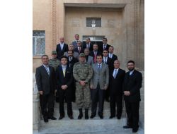 Midyat Kaymakamı, Süryani Vatandaşların Bayramını Kutladı