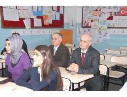 Okulların Kapısı Bu Kez Veliler İçin Açıldı