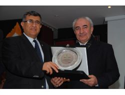 Vakkasoğlu: Sevgiyle Yetişen Çocuklar Kendilerini İfade Etmede Zorluk Çekmiyor