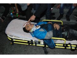 İzmir'de Kaza: 5 Yaralı