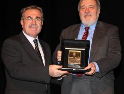 Prof. Dr. Ortaylı: Bu Ülkede Herkes Osmanlıca Okuyup Yazmalı