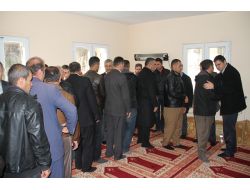 Uludereliler Eşini Kaybeden Kaymakamın Acısını Paylaşmak İçin Yarıştı