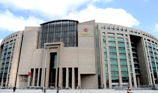 İşçi işveren davalarına özel mahkemeler bakacak