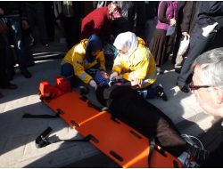 Motosikletin Çarptığı Kadın Yaralandı