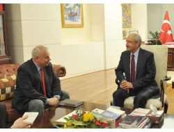 Kılıçdaroğlu Rusya'nın Ankara Büyükelçisi İle Görüştü